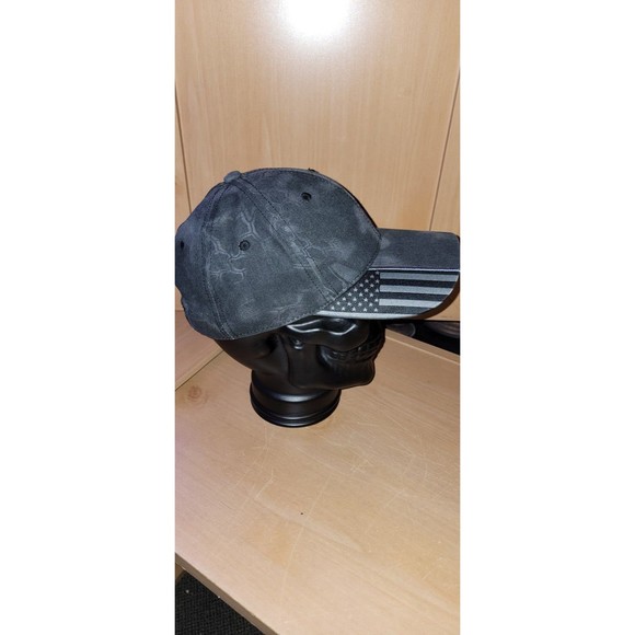 Kryptek American flag adjustable hat - Picture 2 of 5